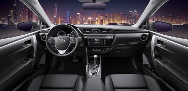 unnamed file 1400 640x310 - Chi tiết Toyota Corolla Altis 1.8E CVT 2023 - giá bán ưu đãi, hấp dẫn 