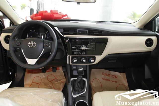 unnamed file 1420 640x427 - Chi tiết Toyota Corolla Altis 1.8E MT 2023 ( số sàn) đẹp mê ly đang bán tại Việt Nam